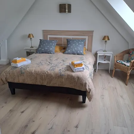 Les Grandes Masures Bed and Breakfast