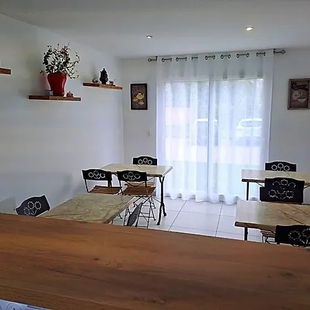 Bed & Breakfast Les Grandes Masures 3*